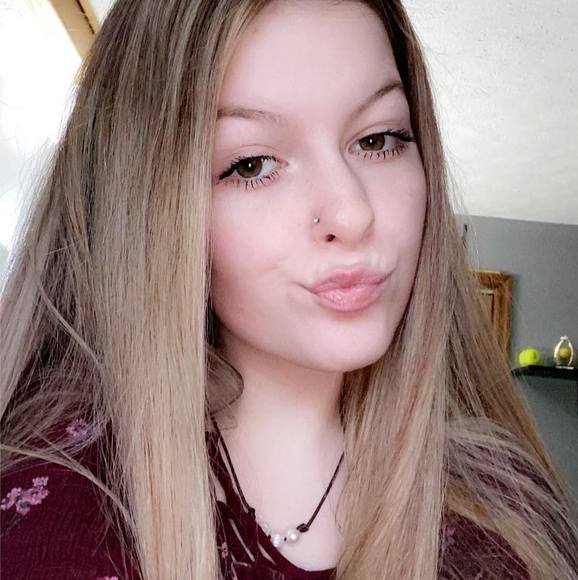 Meet your Posher, Destiny - Picture 1 of 1